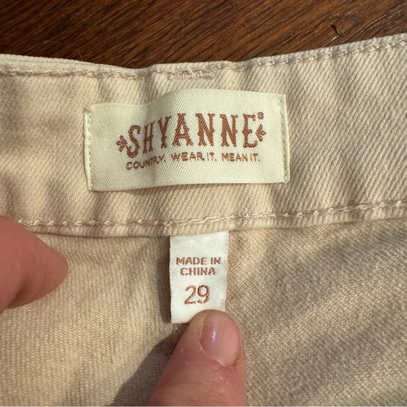 Shyanne Cream Flare Jeans - Picture 11 of 12